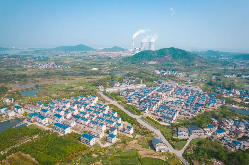 2024年手机配件行业趋势：深圳电子科技企业定制化手机壳方案