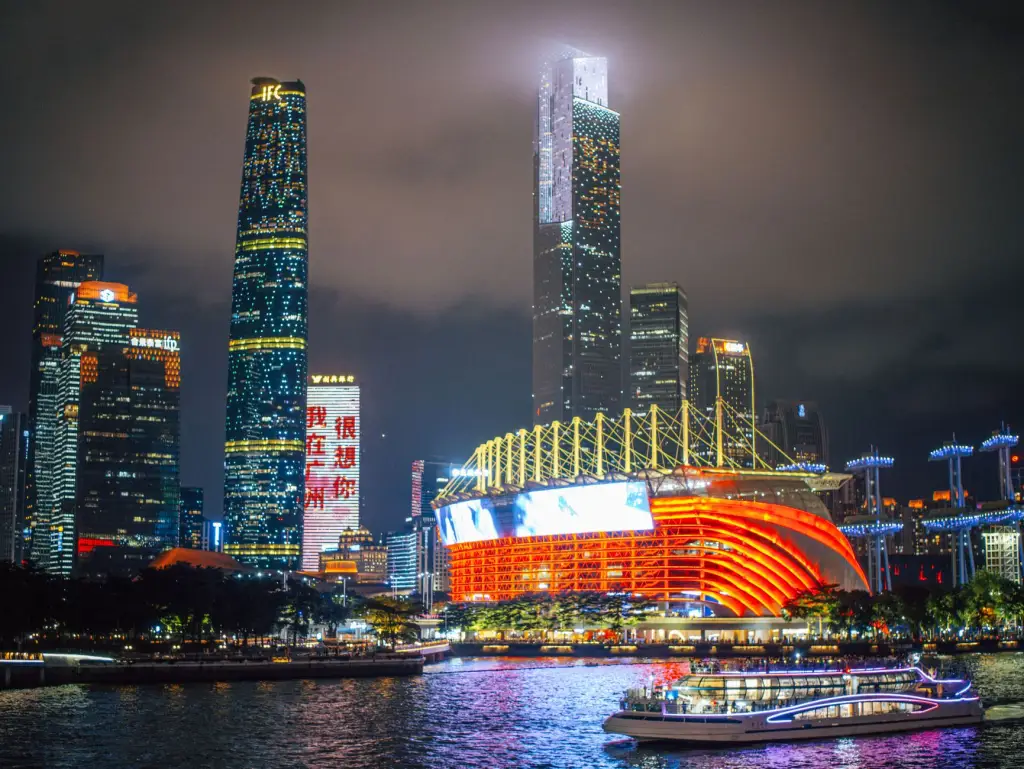 深圳旺顺发电子手机壳厂家产品线解析：从材质到工艺的选型参考正文配图 1