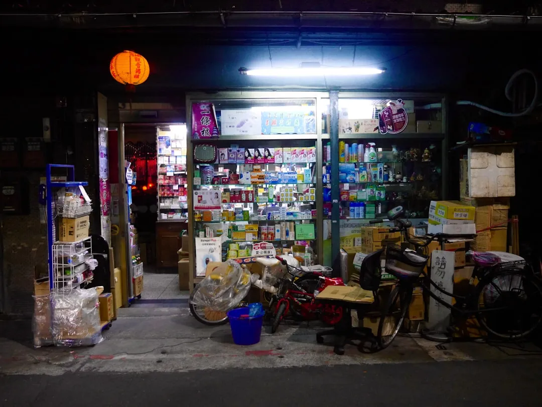 深圳旺顺发手机壳厂家产品线全解析:材质工艺与适用场景指南
